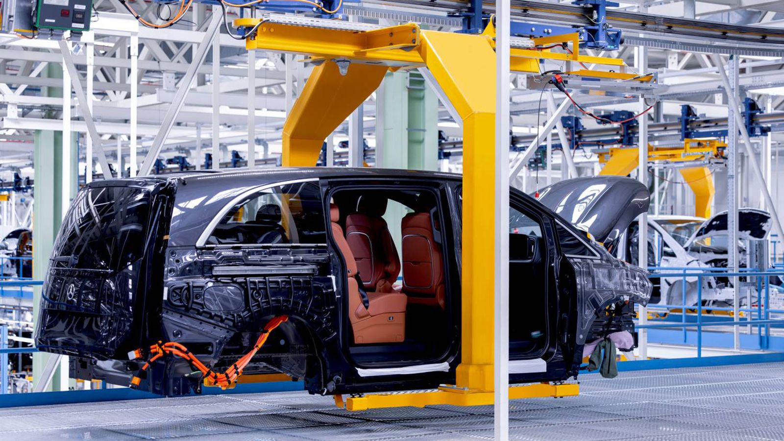 Mercedes VLE: Ξεκίνησε στην Ισπανία η παραγωγή του νέου Van!